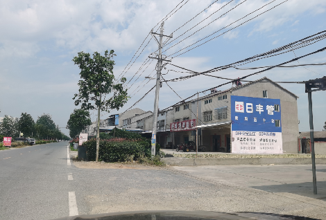 鹰潭如何能保证墙体广告的醒目性？